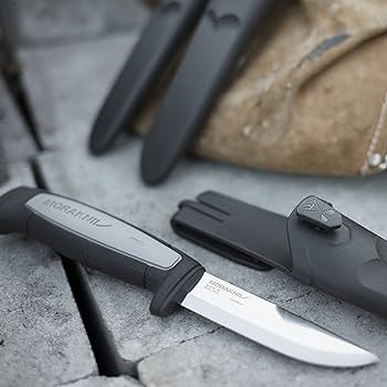 Mora Robust Carbone : Couteau de Chantier et Travaux Lourds (Gris/Noir)