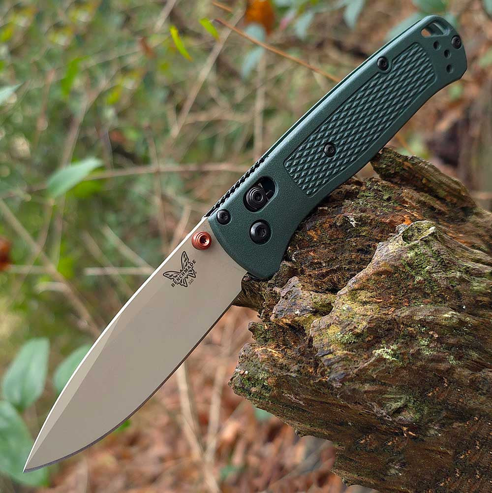 Couteau Benchmade Bugout 535TN-2601 - Taiga Green & Lame Cerakote Tan